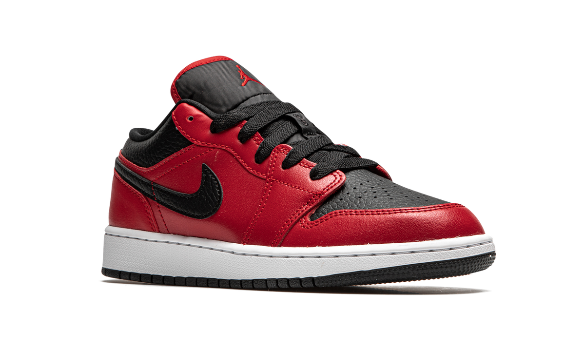 Air Jordan 1 Low GS Black Pebbled 553560 605