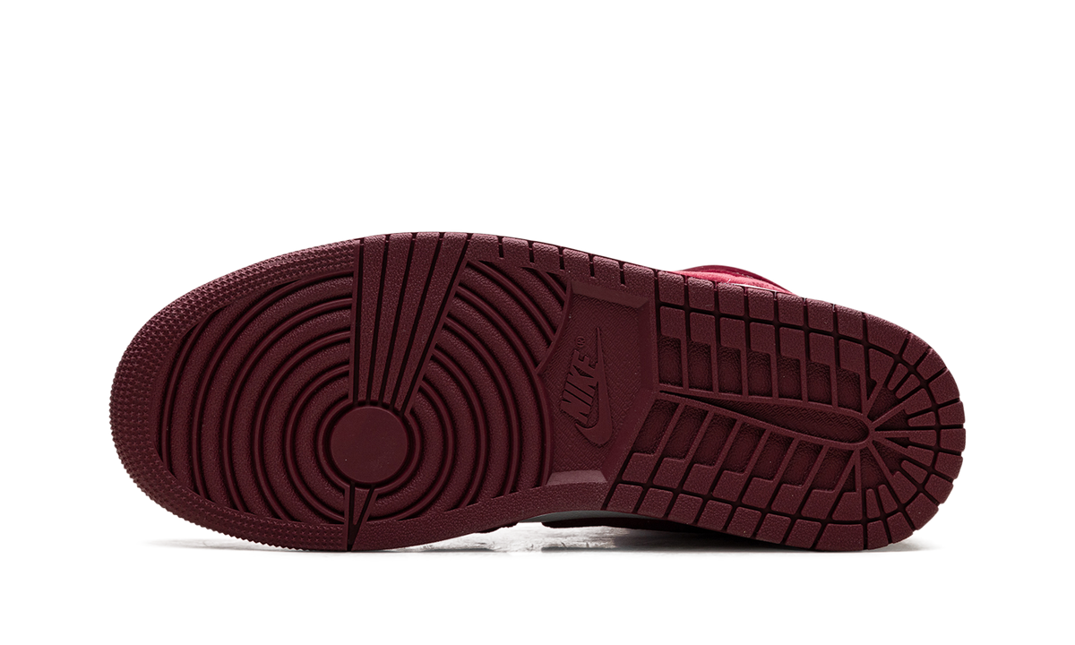 JORDAN 1 MID SE WMNS Red Velvet FZ3334 100